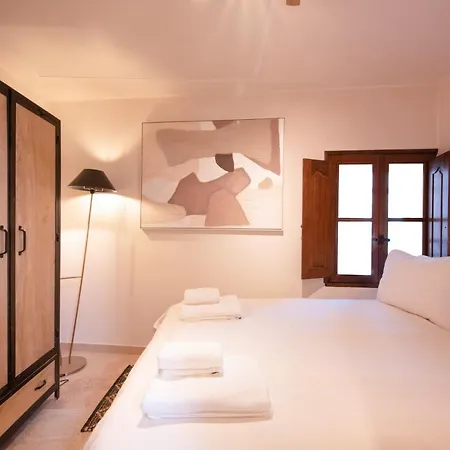 Pick A Flat's Townhouse In - Rue Sainte-barbe Villa